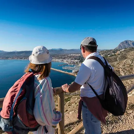 Estrella Solidays 度假居 *